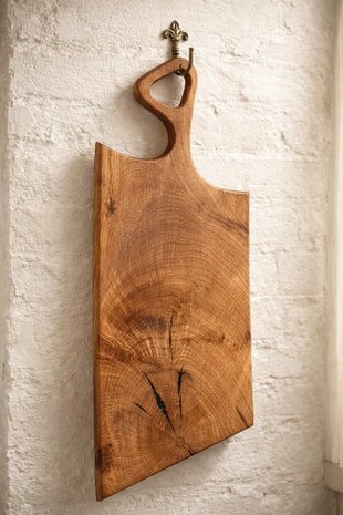 Tapasplank Eikenhout met epoxy zwart